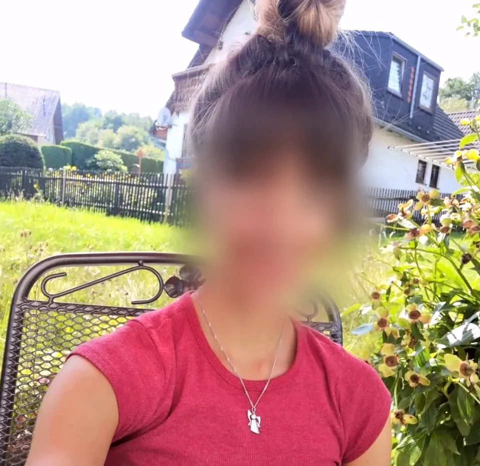Annalena, 24