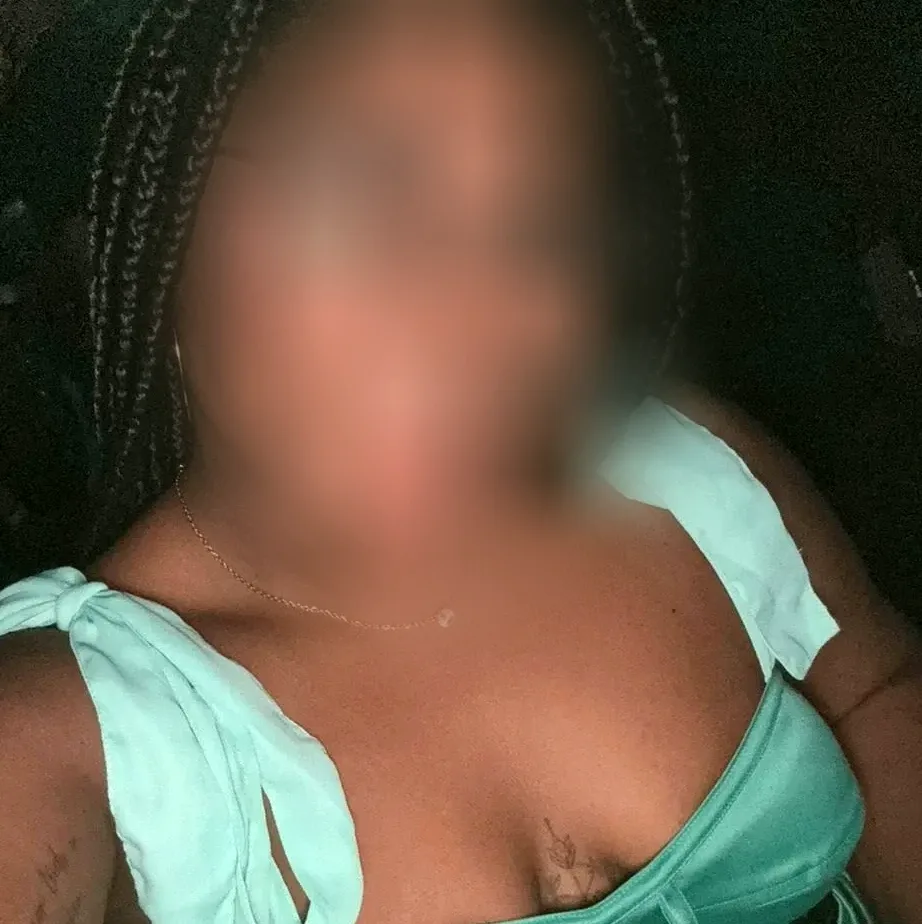 Cara, 29