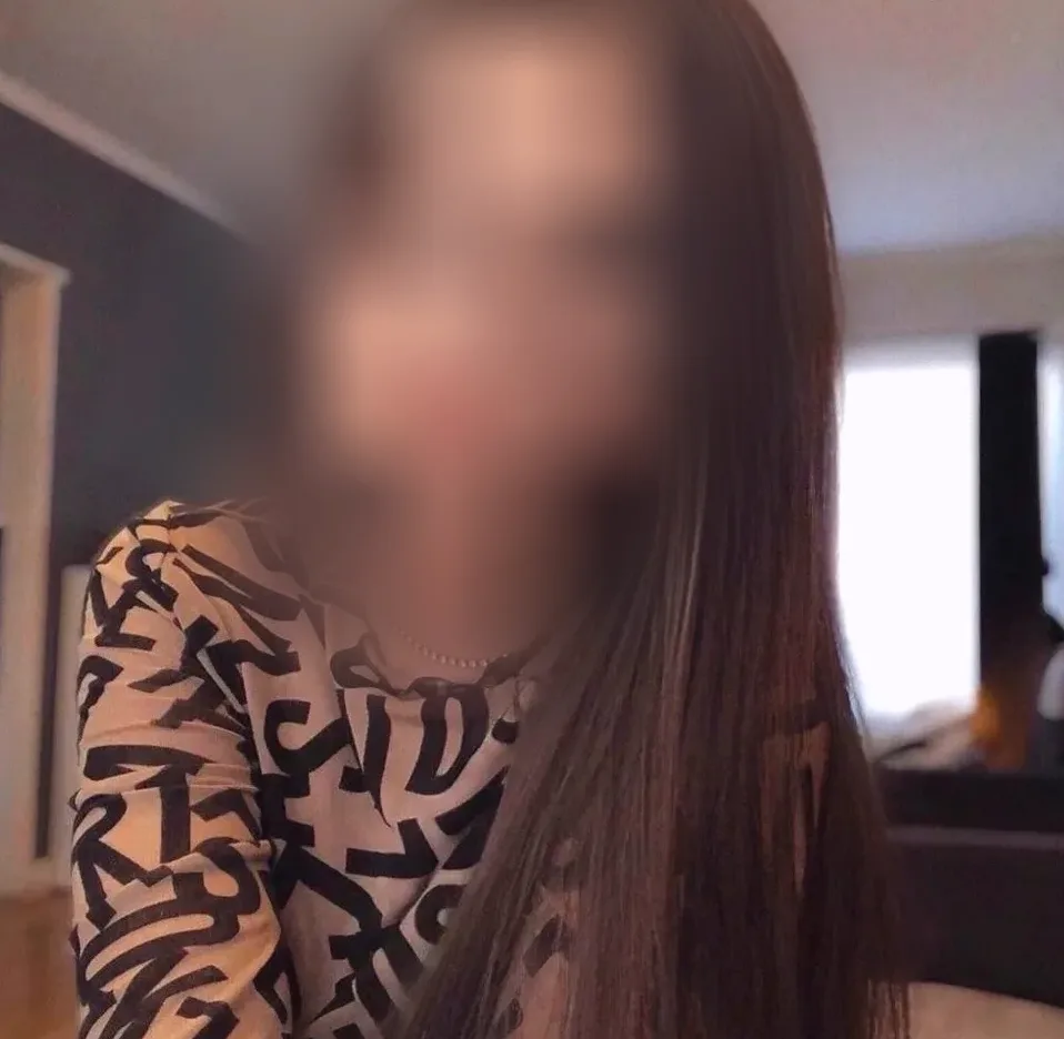 Wiebke, 21